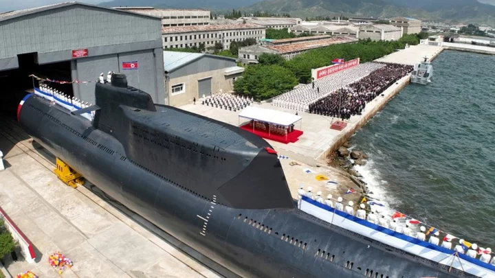 Kim Jong Un reveals 'nuclear attack submarine'