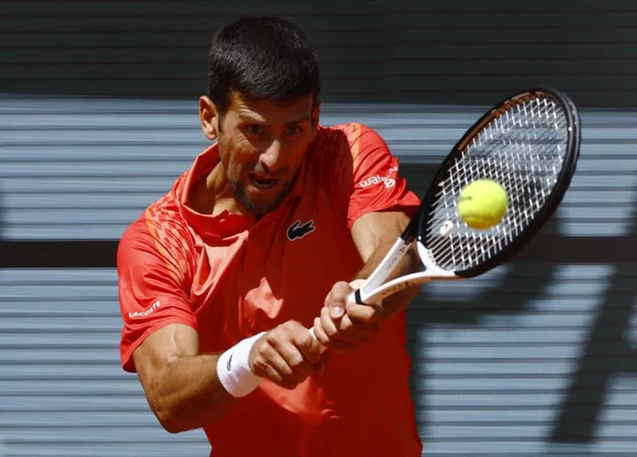 Tennis-'Kosovo is the heart of Serbia', Djokovic writes at French Open