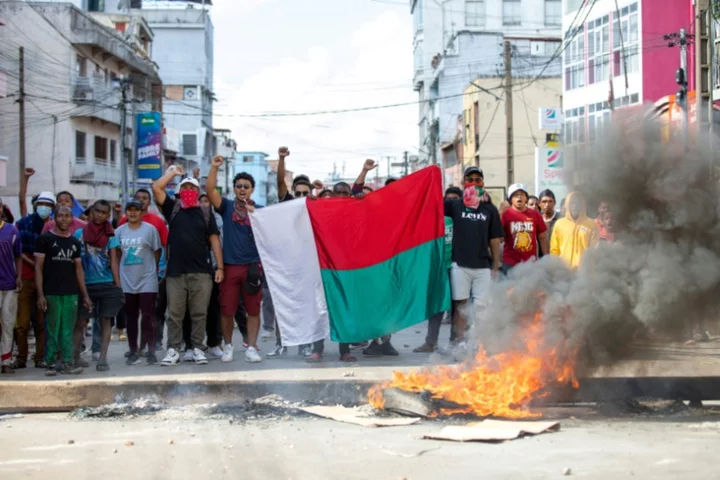 Six presidential candidates in Madagascar call for election boycott