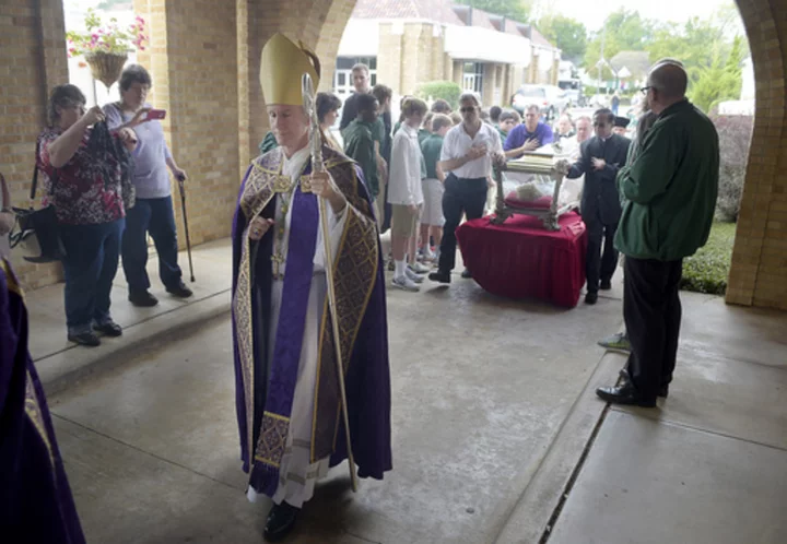 Pope forcibly removes a leading US conservative, Texas bishop Strickland