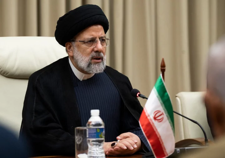 Hackers strike Iranian government, releasing presidential documents