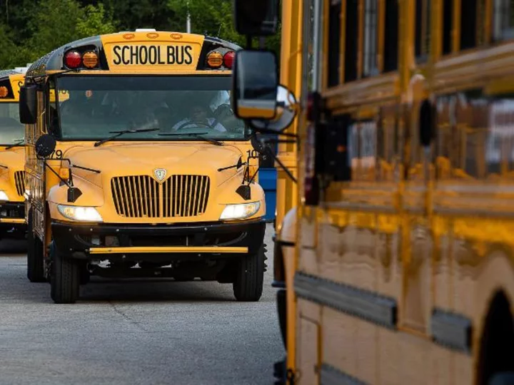 Kentucky school system closes after 'transportation disaster' leaves kids on buses and in schools for hours