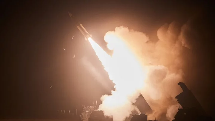 Ukraine war: US to give Kyiv long-range ATACMS missiles - media reports