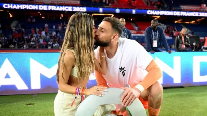 Goalkeeper Donnarumma and partner robbed and attacked in Paris