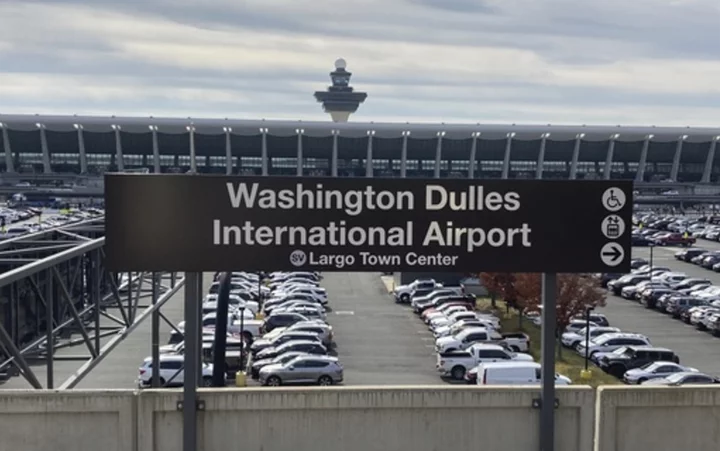 Flights at Reagan National, Dulles airports resume after being halted by air traffic control woes