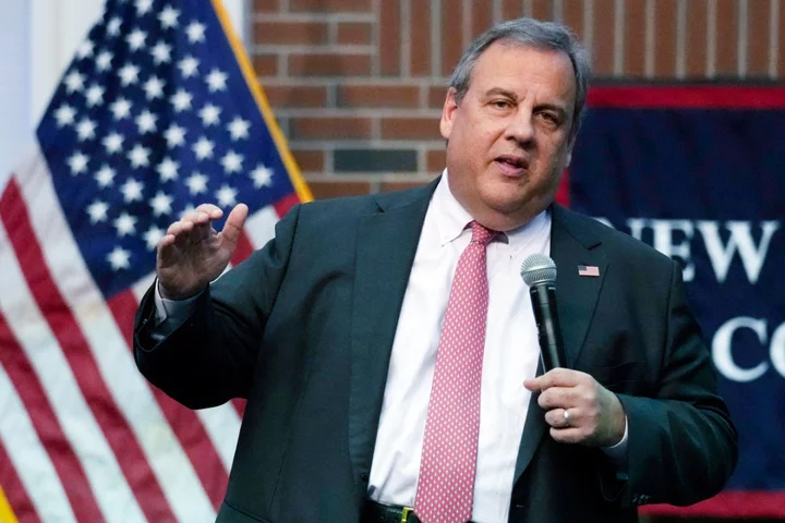 Chris Christie files paperwork to launch long-shot 2024 bid