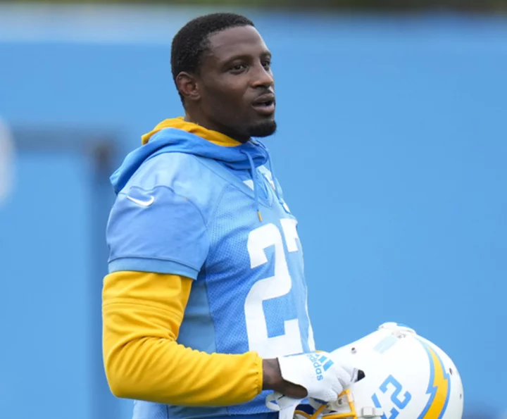 Struggling Chargers cornerback J.C. Jackson has arrest warrant issued in Massachusetts