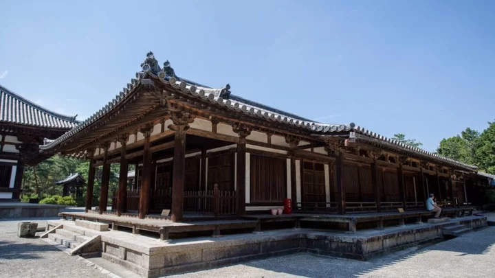 Japan: Toshodaiji Kondo temple in Nara defaced by Canadian teen