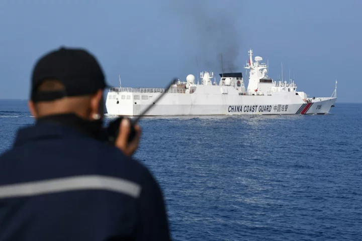 Philippines, China trade blame over collisions in disputed sea