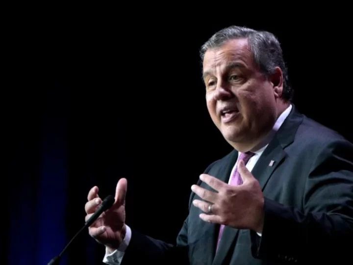 Christie calls back-and-forth between Trump and DeSantis a teenage 'food fight'