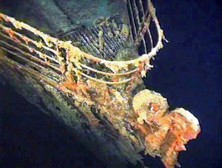 Submarine exploring Titanic wreck missing, search underway