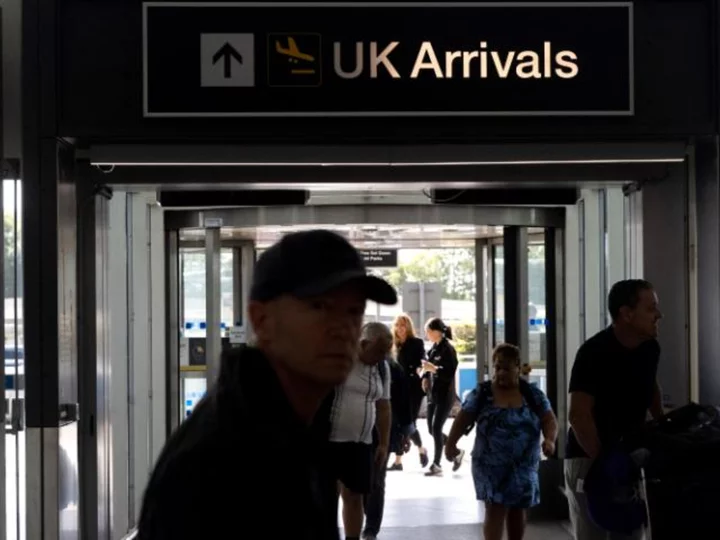 Chaos at UK airports as nationwide border system fails