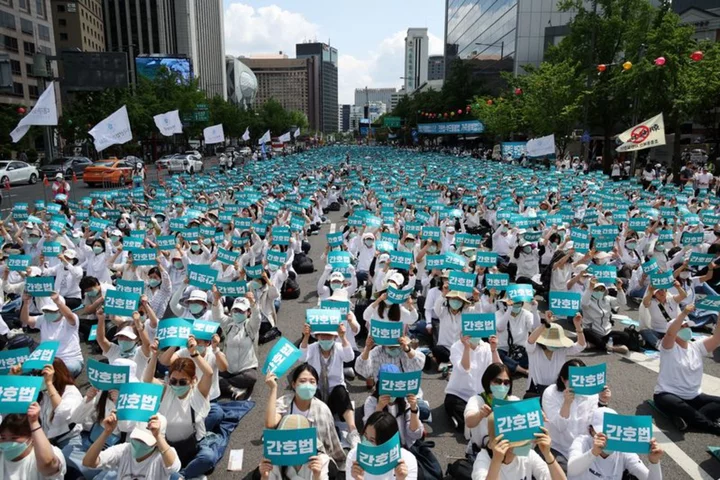 South Korean nurses strike after Yoon vetoes bill on pay, working conditions