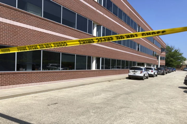 Man in custody after baseball bat attack hurts 2, including intern, at congressman's Virginia office