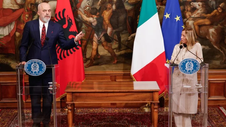 Europe migrant crisis: Italy to build migrant centres in Albania