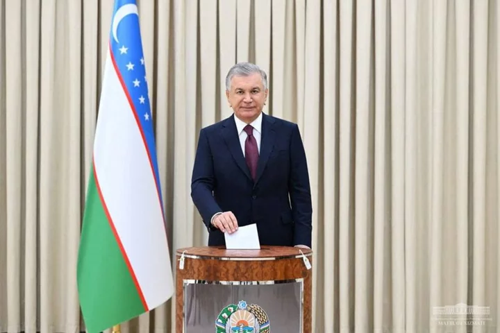 Uzbek leader re-elected for seven-year term in snap election