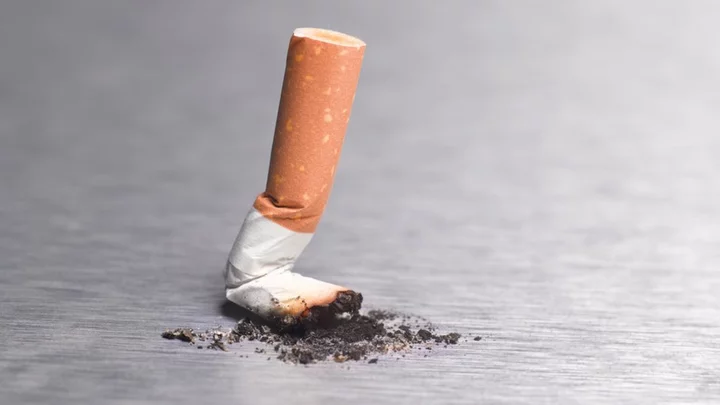 New Zealand smoking ban: Health experts criticise new government's shock reversal