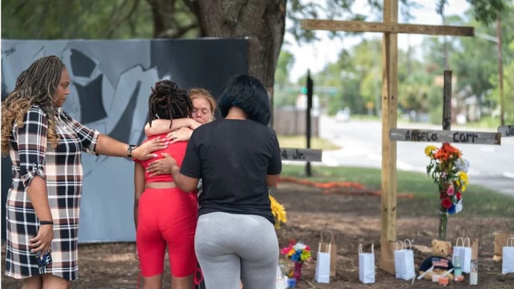 Jacksonville shooting: Audio of 911 call by gunman's dad released