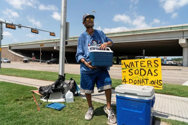 Half of Americans face stifling heat, poor air quality