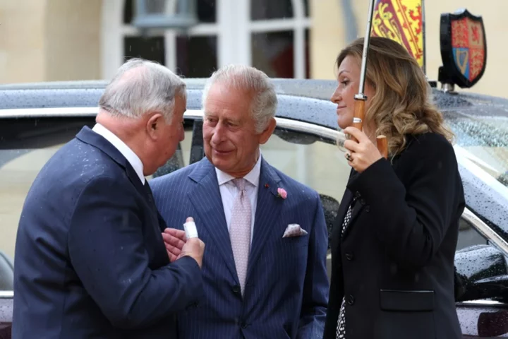 Charles pledges to strengthen 'indispensable' France-UK relationship