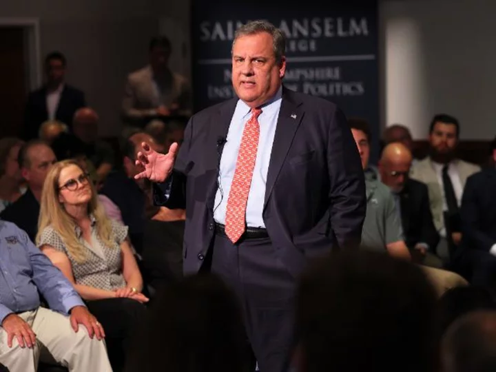 Chris Christie raises $1.65 million during second fundraising quarter