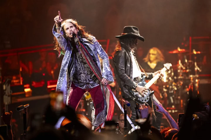 Sweet emotion in Philadelphia as Aerosmith starts its farewell tour, and fans dream on