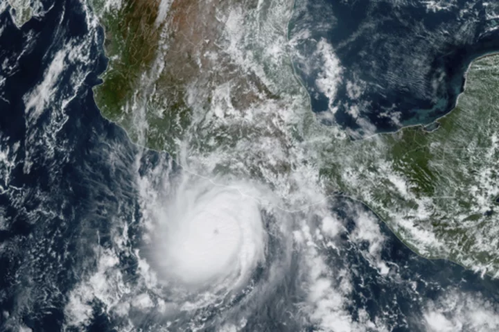 Hurricane Otis rapidly strengthens off Mexico's Pacific coast as it heads toward Acapulco