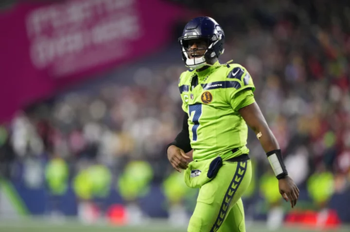 Seahawks can't overcome shaky first half, get humbled in 31-13 loss to 49ers