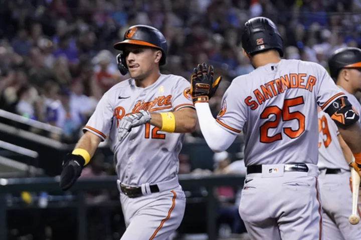 Orioles use 4-run sixth inning to break open a tight game, beat the Diamondbacks 8-5