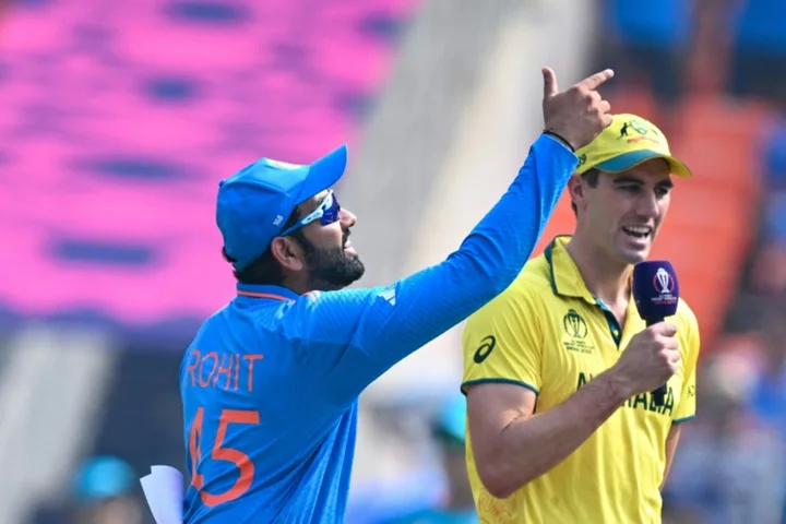 Australia opt to bowl against India in World Cup final