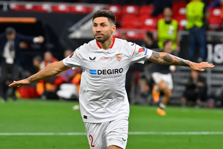 Gonzalo Montiel the penalty hero again as Sevilla win seventh Europa League