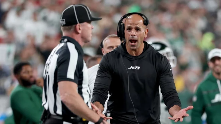Robert Saleh Flipped Out on Officials After Controversial Defensive Holding Call