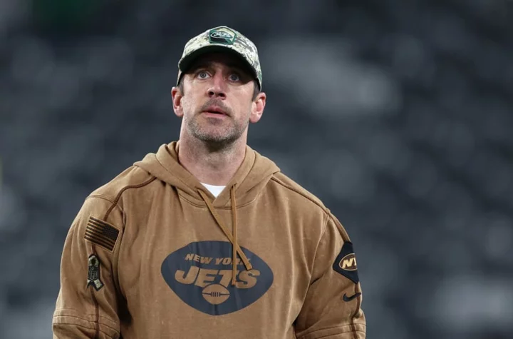 Jets give Aaron Rodgers at least 3 reasons not to come back