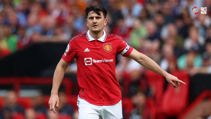 Erik ten Hag informs Harry Maguire he can leave Manchester United