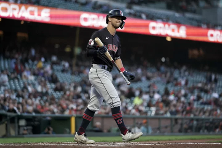 Tyler Freeman's go-ahead two-run single in the sixth sends Guardians past Giants 3-1