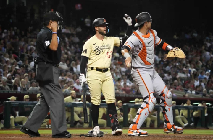 Diamondbacks player thrown out in worst ejection of the season (Video)