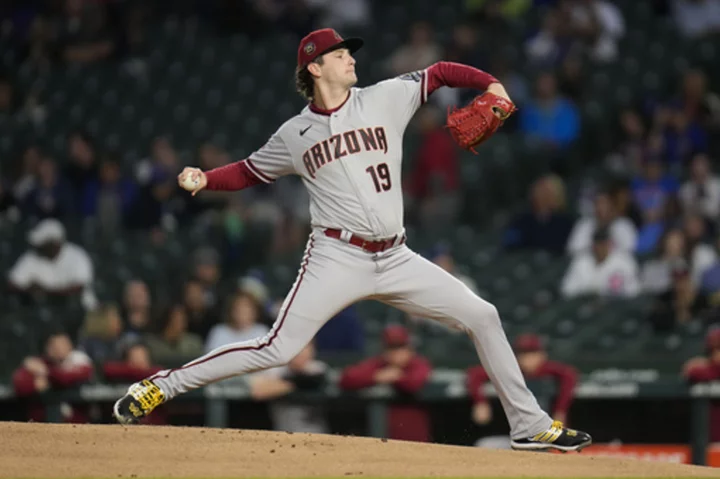 Tommy Pham homers twice, Diamondbacks beat Cubs 6-2 to move into 3rd NL wild-card spot