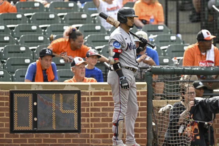 MLB will experiment with 18-second pitch clock with runners in Arizona Fall League