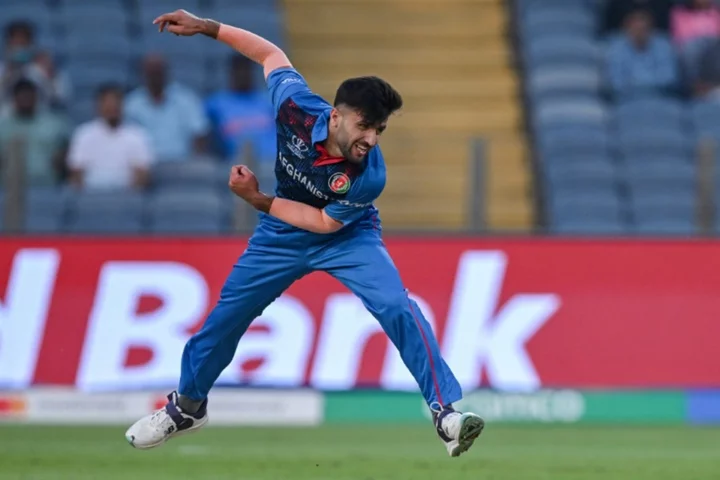 Farooqi strikes as Afghanistan dismiss Sri Lanka for 241