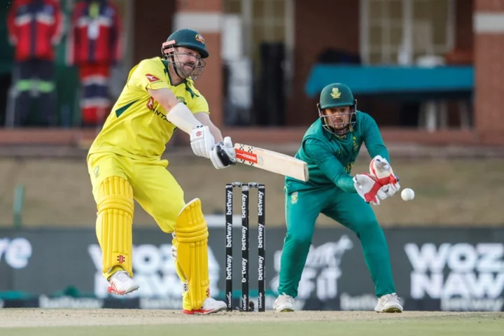 Australia back Head to recover for business end of World Cup