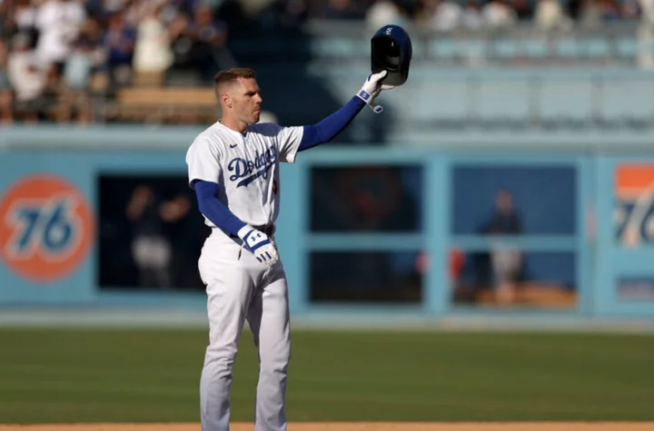 Freddie Freeman milestones are bad luck for Dodgers apparently