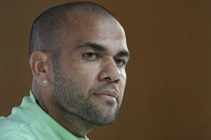 Court again denies Dani Alves' request to be freed on bail