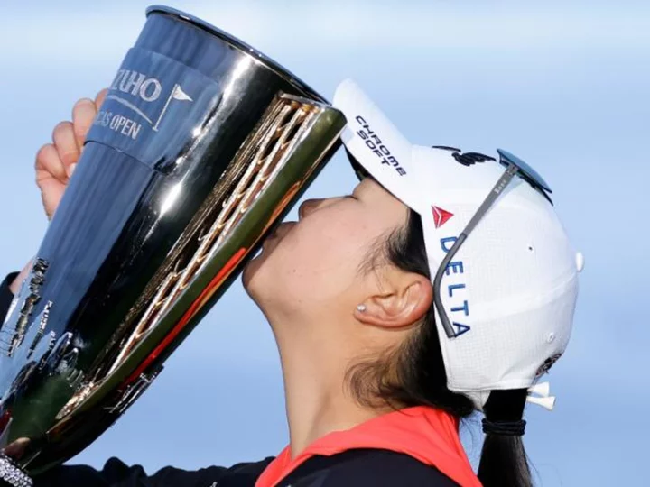 Reigning NCAA champion Rose Zhang becomes 1st LPGA golfer to win tournament in pro debut since 1951