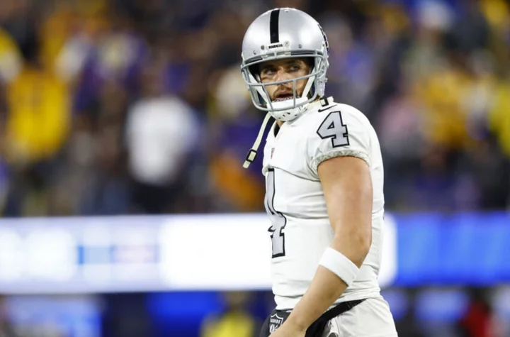 Did Derek Carr just take a shot at the Raiders?