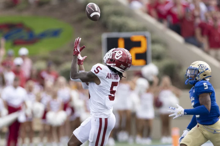 Dillon Gabriel throws for 5 TDs as No. 19 Oklahoma rolls past Tulsa 66-17