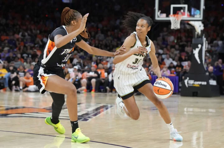 Sky vs. Fever prediction and odds for WNBA Commissioner's Cup (Back Chicago as underdogs)