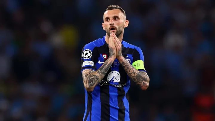 Al Nassr confirm signing of Inter midfielder Marcelo Brozovic