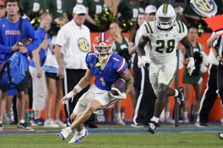 No. 25 Florida settles for field goals and beats Charlotte 22-7 in Swamp