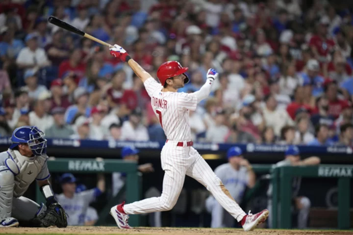 Trea Turner thanks Phillies fans for support on billboards throughout Philadelphia