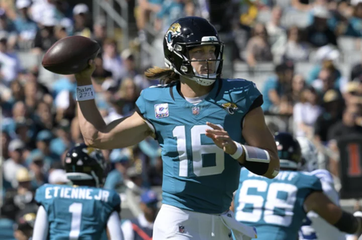 Pro Picks: Despite a banged-up Trevor Lawrence, Jaguars should stay on winning track vs. the Saints